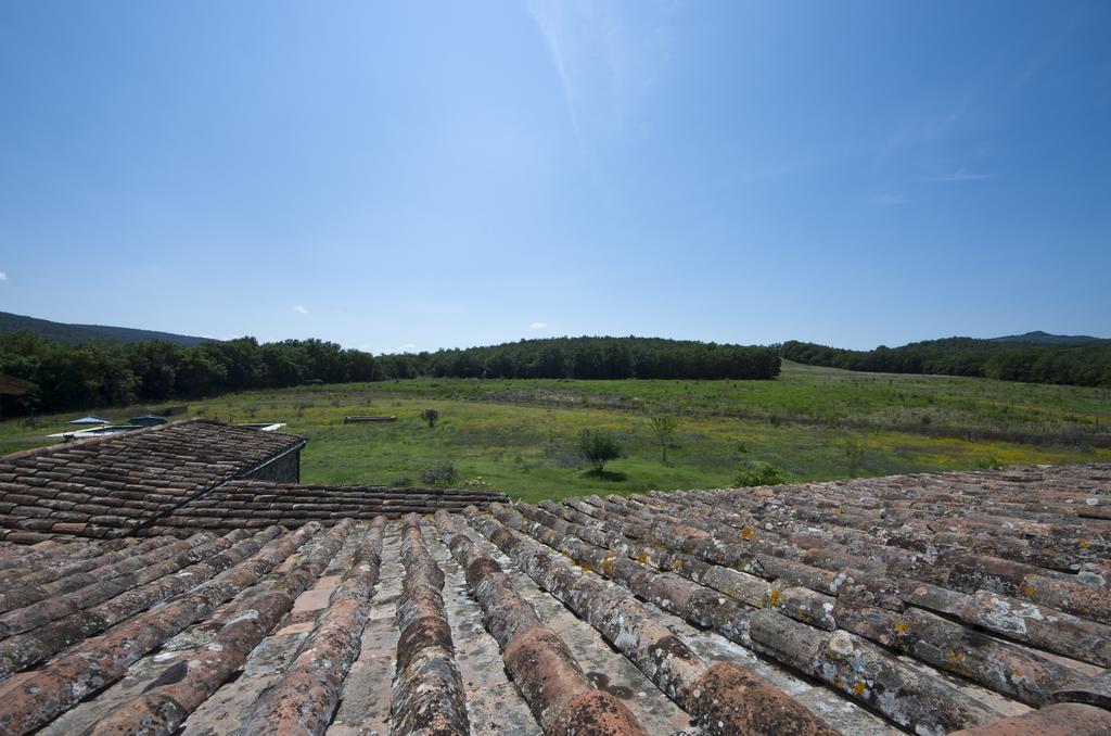 Agriturismo Il Casalino Пари Экстерьер фото