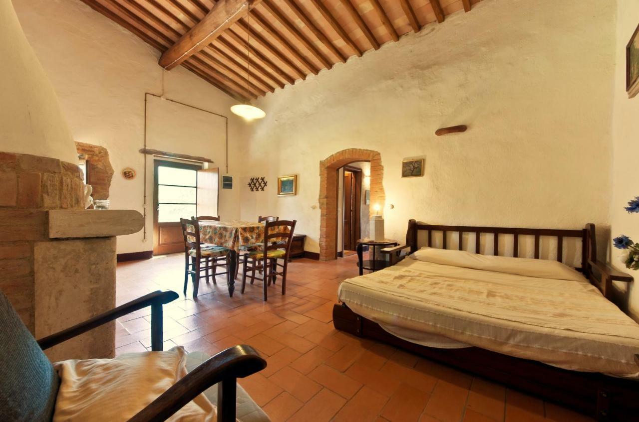 Agriturismo Il Casalino Пари Экстерьер фото